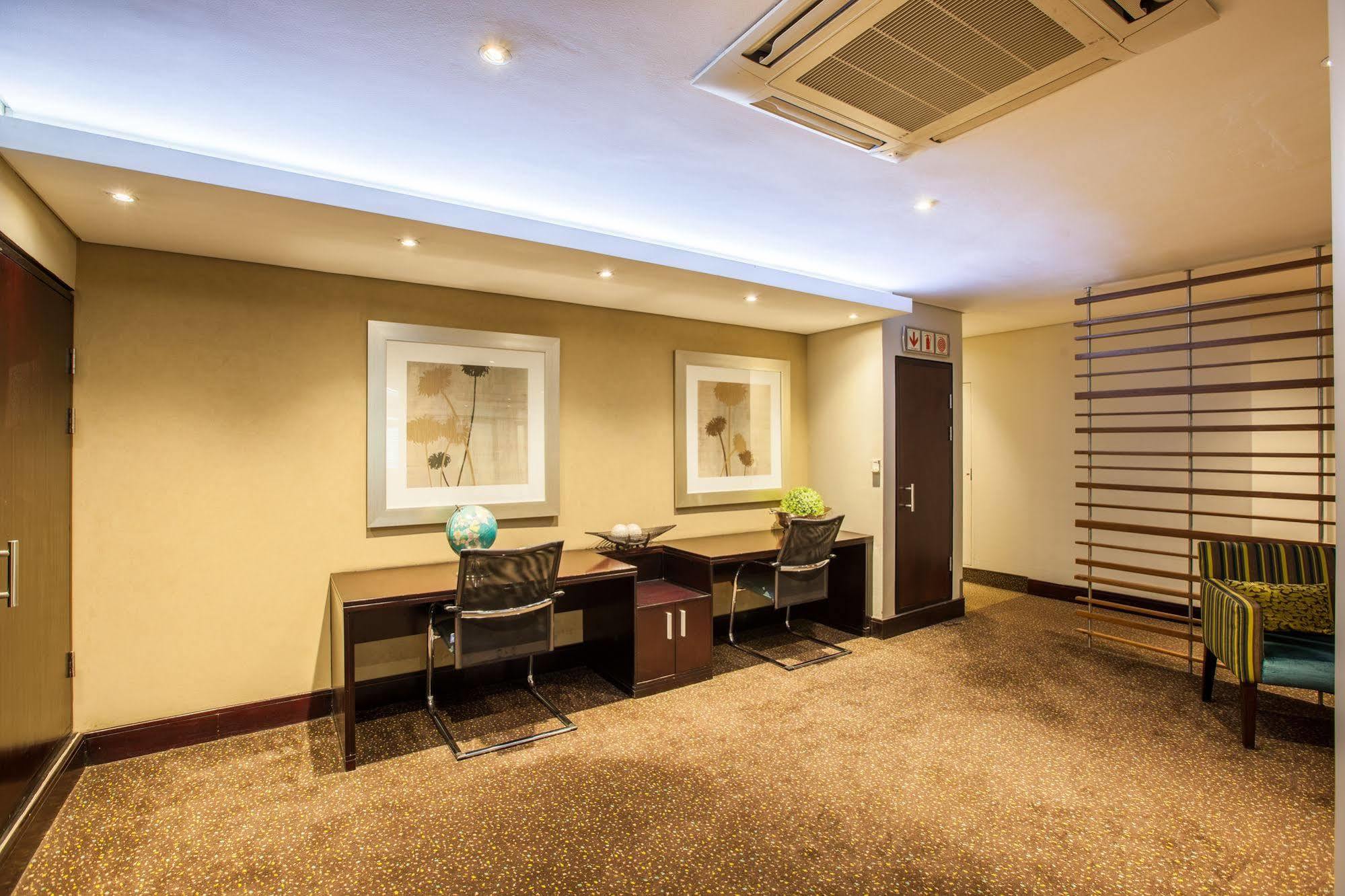 City Lodge Hotel Lynnwood Pretoria-Noord Exteriér fotografie